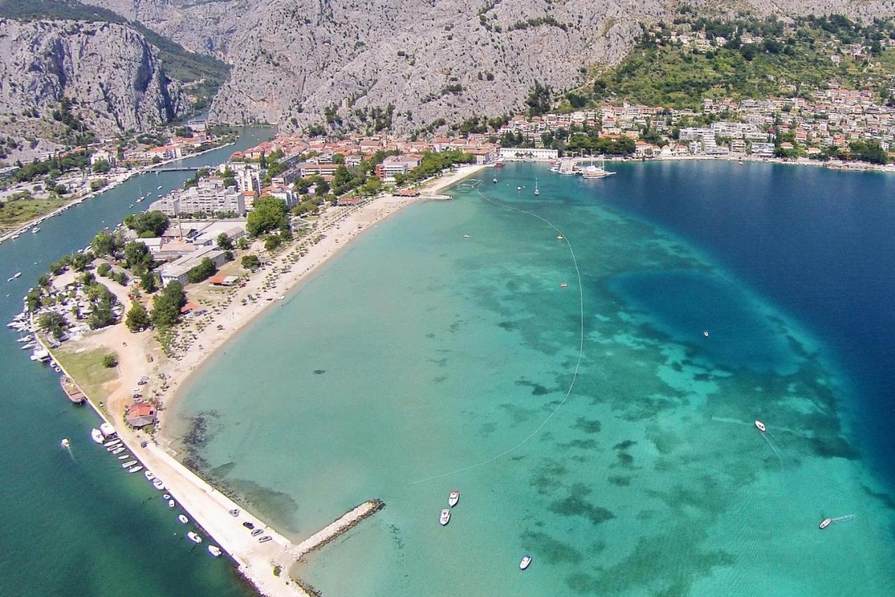 Apartments With A Parking Space Omis - 19051 Екстер'єр фото